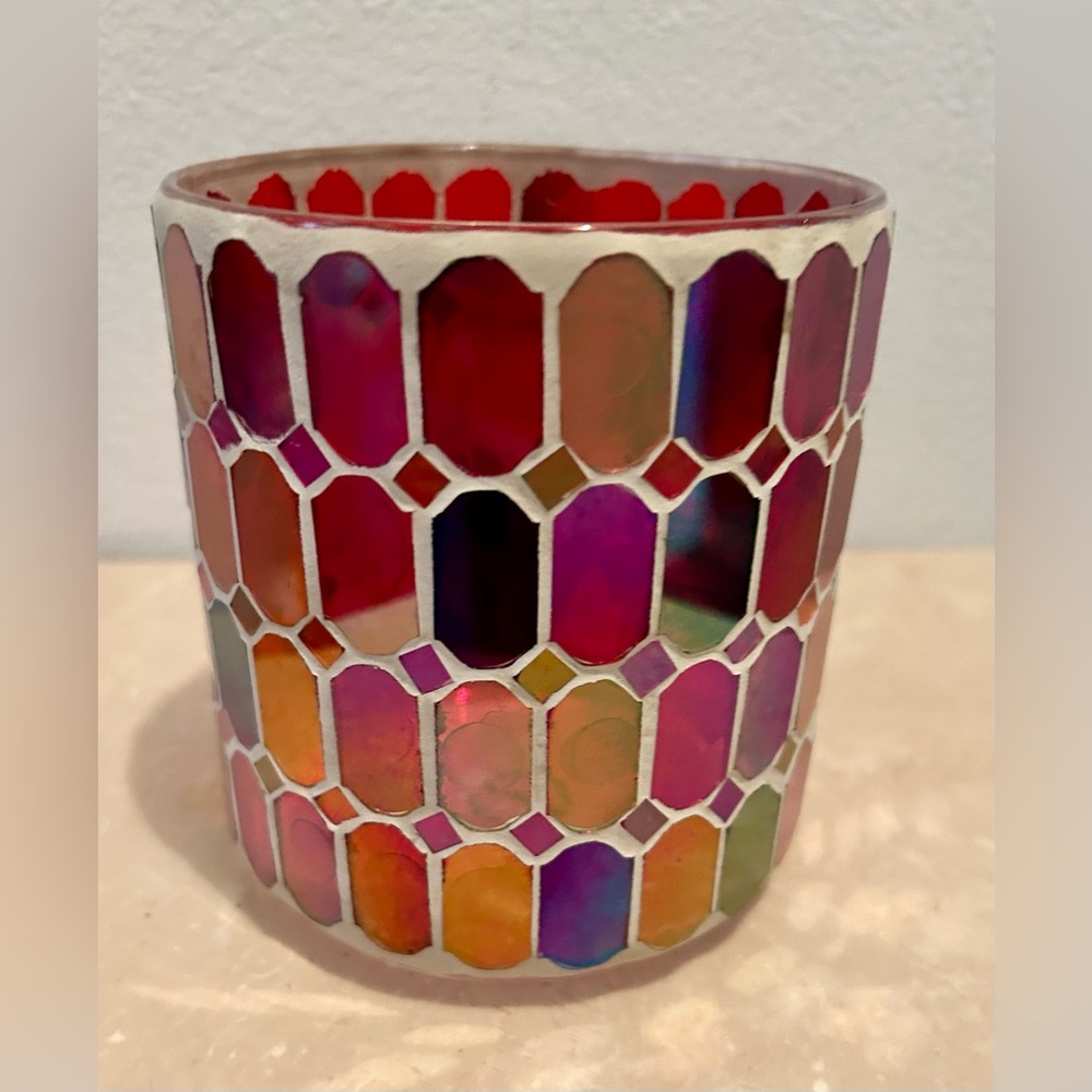 Teleflora Gift, vase / planter. 4.75”